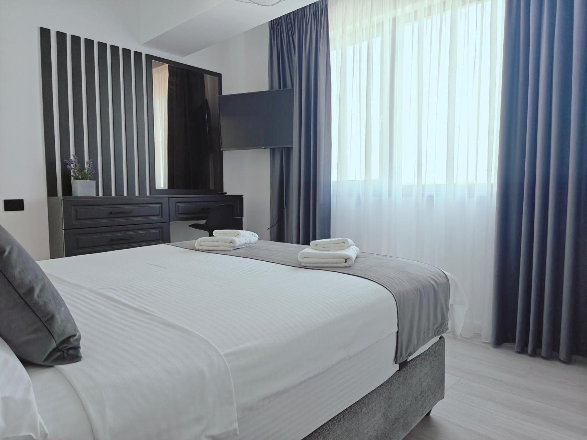 Mamaia Nord Vip Aparthotel Navodari Luaran gambar
